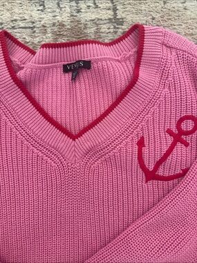 VENUS Pink V-Neck Sweater with Red Anchor Accent